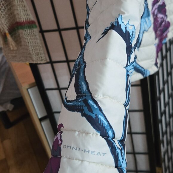 Columbia Jacket flowers pattern - M size - Picture 6 of 6